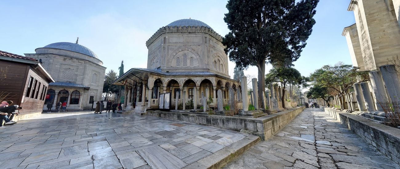 KANUNİ SULTAN SÜLEYMAN TÜRBESİ 3