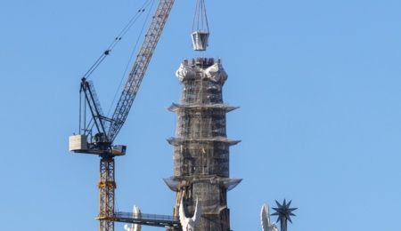 Sagrada Família Becomes the World's Tallest Church